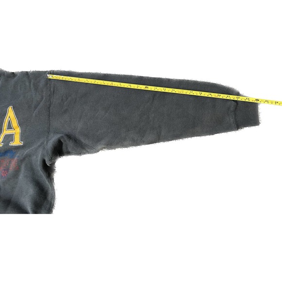 Vintage 90s Iowa Hawkeyes Holiday Bowl FADED Large Crewneck Sweatshirt VTG - Picture 7 of 7